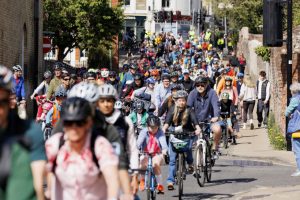 900 participants join Winchester Mass Ride